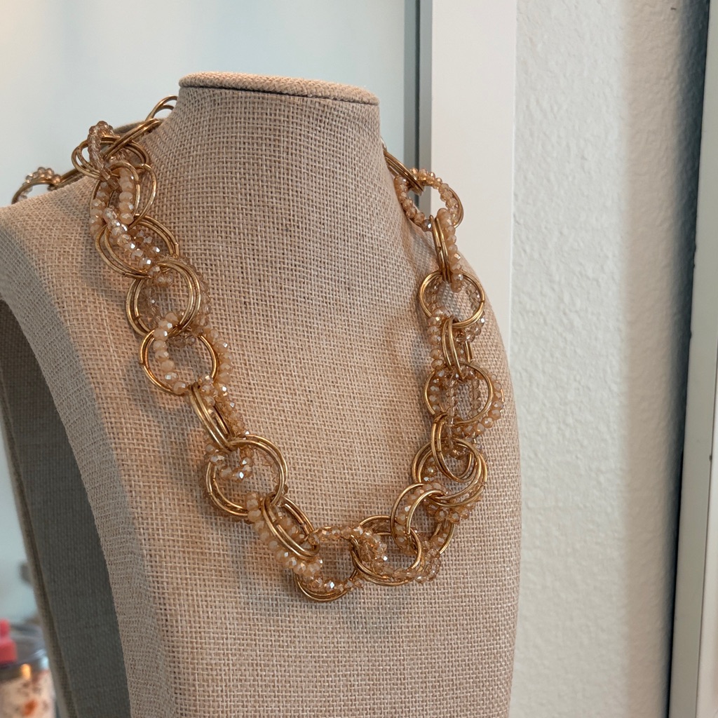 Gold-Tone Link Necklace With Gorgeous Crystals